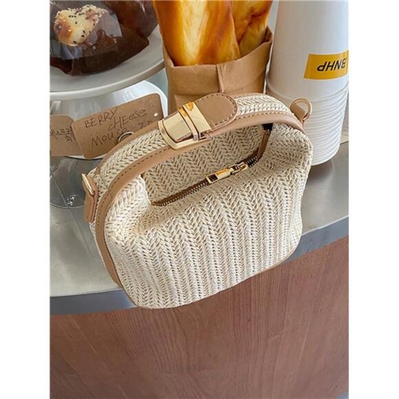 Straw Bag - Picture 2 of 11
